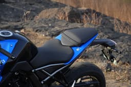 Suzuki Gsx 8r Pillion Seat