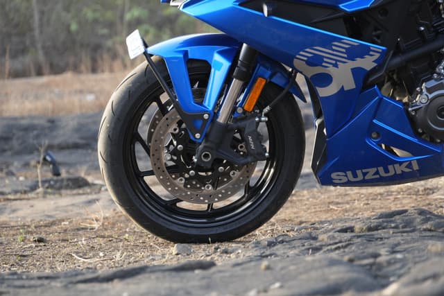 Front Brakes Image - 30517