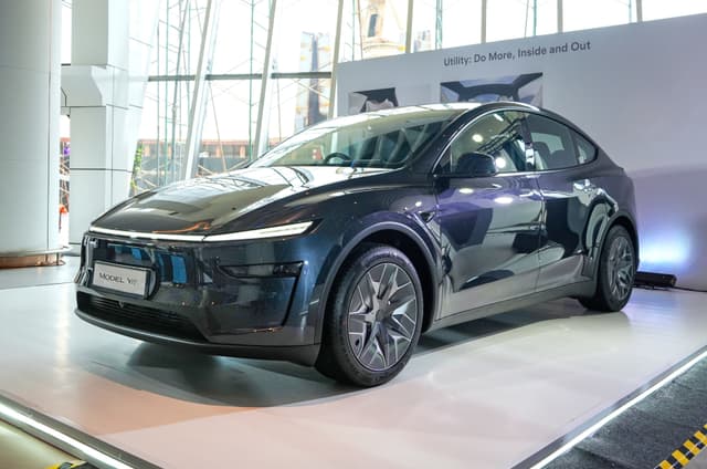 Front Right Three Quarter