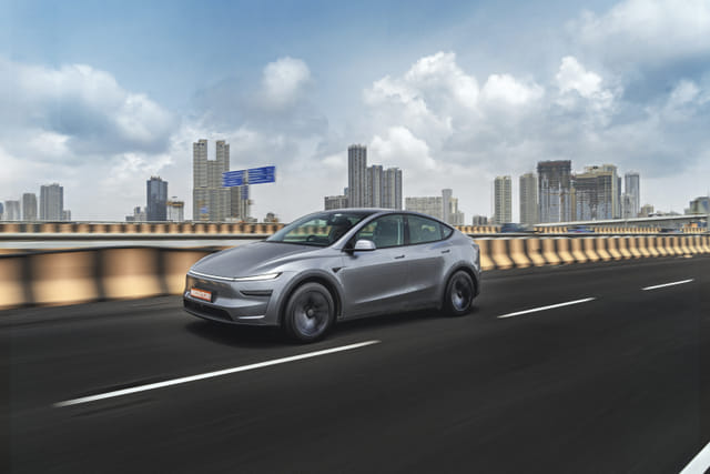 Front Right Three Quarter