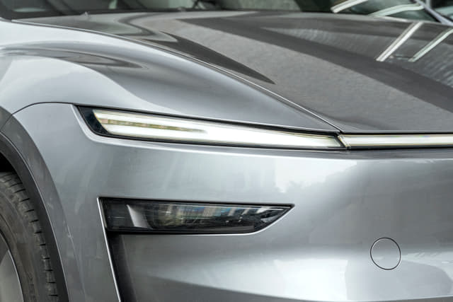 Headlight Image - 33277