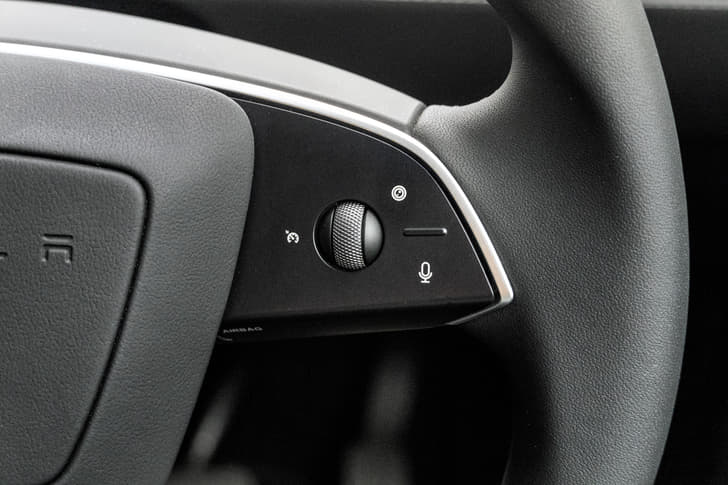 Tesla Model Y Steering Wheel