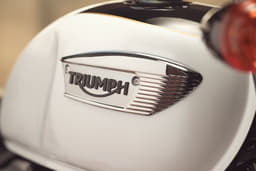 Triumph Bonneville T100 Tail Light Tail Lamp Triumph Bonneville T100 Tail Light Tail Lamp