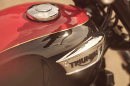 Triumph Bonneville T100 Closed Fuel Lid Triumph Bonneville T100 Closed Fuel Lid