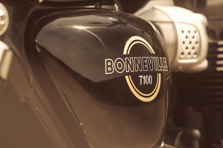 Closed Fuel Lid