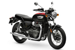 Triumph Bonneville T100 Front Right Three Quarter Triumph Bonneville T100 Front Right Three Quarter
