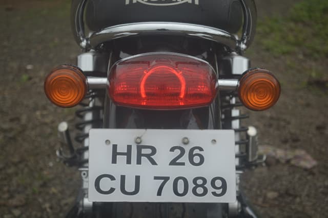 Rear View Image - 28744