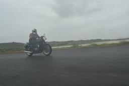 Triumph Bonneville T120 Front Right Three Quarter