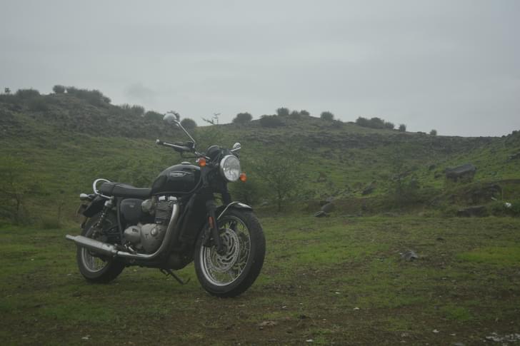 Front Right Three Quarter