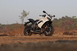 Triumph Daytona 660 Front Left Three Quarter