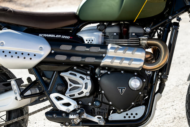 Exhaust Pipes Image - 34305