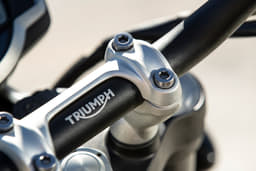 Triumph Scrambler 1200 Color Black, Silver