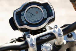 Triumph Scrambler 1200 Color Black, Silver