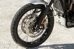 Triumph Scrambler 1200 Color Black, Silver