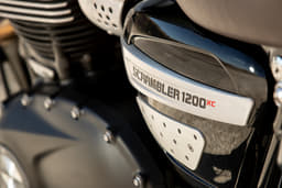 Triumph Scrambler 1200 Color Black, Chrome