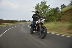 Triumph Scrambler 400 X Front Left Three Quarter