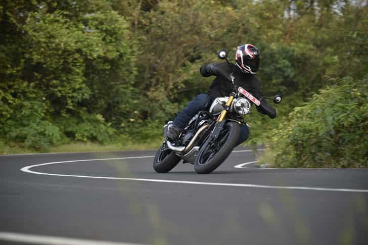 Triumph Scrambler 400 X