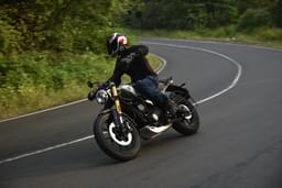 Triumph Scrambler 400 X Front Right Three Quarter