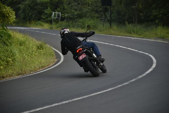 Rear View Image - 28413