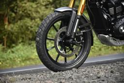 Triumph Scrambler 400 X Color Black