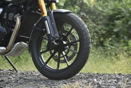 Triumph Scrambler 400 X Color Black