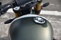Triumph Scrambler 400 X Closed Fuel Lid