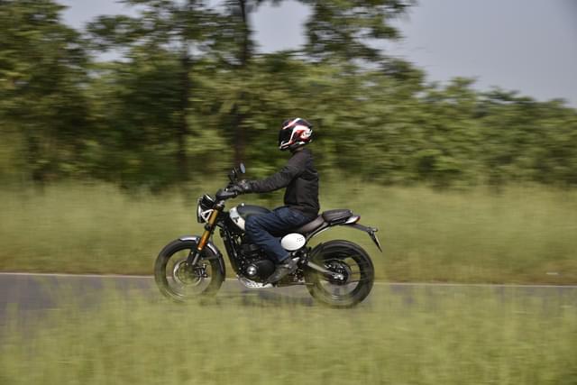 Color Black, White Image - 28548