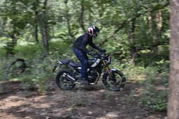 Triumph Scrambler 400 X Wheel