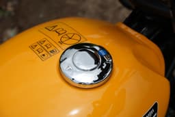 Triumph Scrambler 400 Xc Closed Fuel Lid