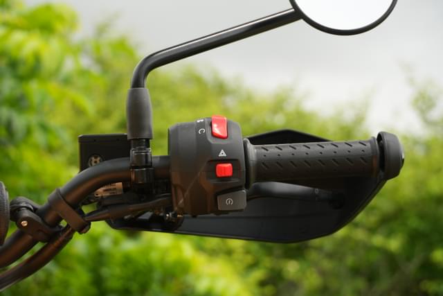 Color Black Image - 28515