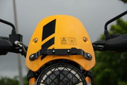 Triumph Scrambler 400 Xc Front View