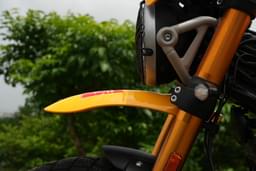 Triumph Scrambler 400 Xc Color Yellow