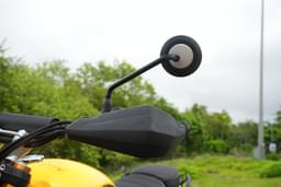 Triumph Scrambler 400 Xc Color Yellow