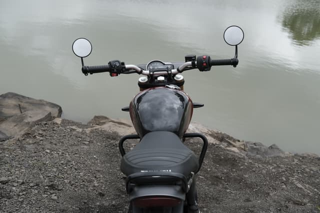 Rear View Image - 28513