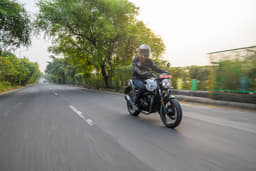 Triumph Speed T4 Headlight