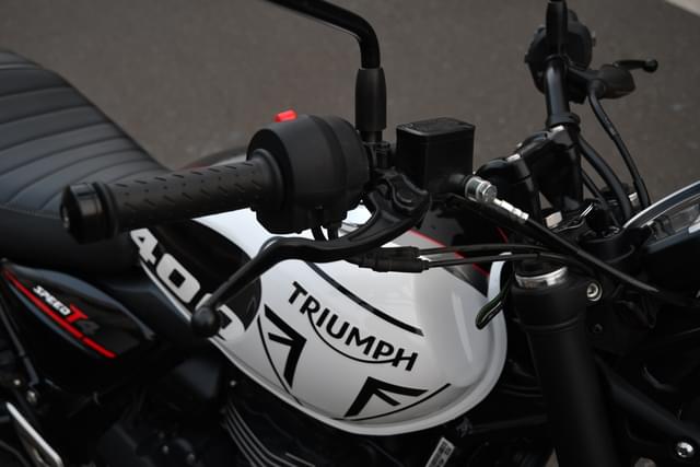 Closed Fuel Lid Image - 28569