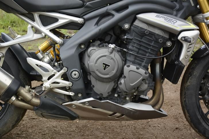 Triumph Speed Triple 1200 Rs Exhaust Pipes
