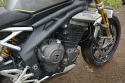 Triumph Speed Triple 1200 Rs Right Side View