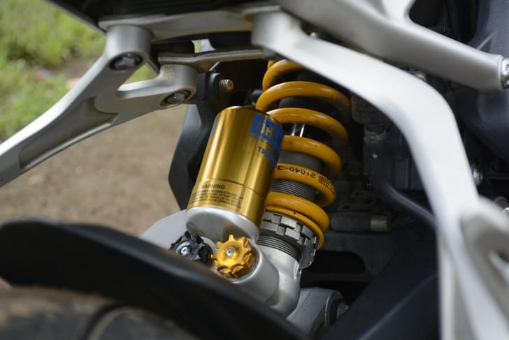 Triumph Speed Triple 1200 Rs Color Yellow