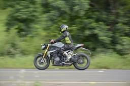 Triumph Speed Triple 1200 Rs Color Gray