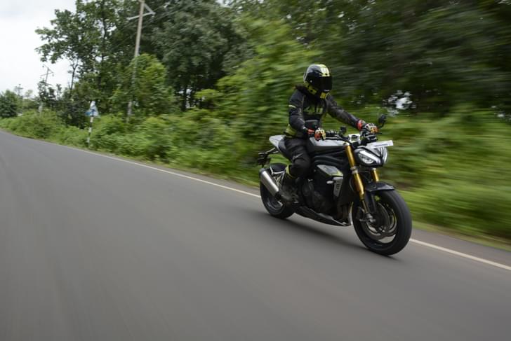 Triumph Speed Triple 1200 Rs Headlight