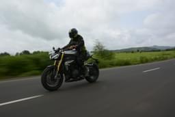 Triumph Speed Triple 1200 Rs Front Right Three Quarter