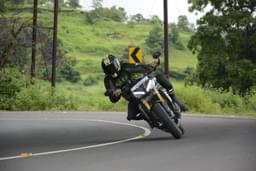 Triumph Speed Triple 1200 Rs Front Left Three Quarter