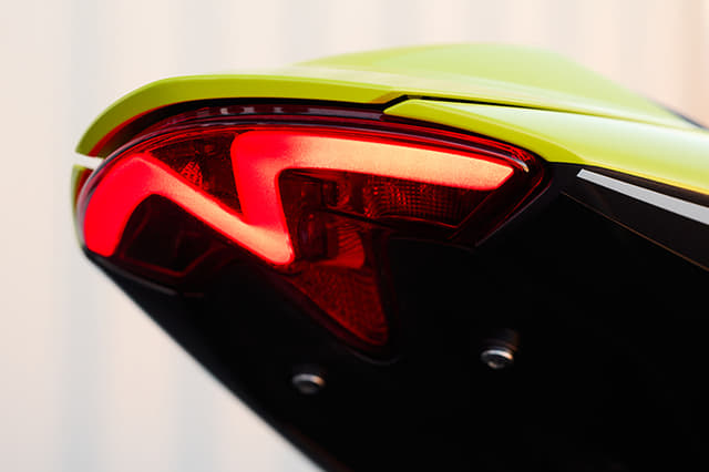 Tail Light Tail Lamp Image - 31030