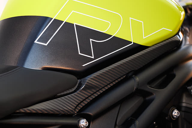 Fuel Tank Shot Image - 31036