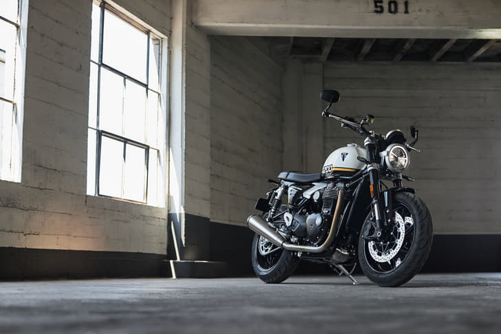 Triumph Speed Twin 1200 Triumph Speed Twin 1200