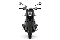 Triumph Speed Twin 900 Front View Triumph Speed Twin 900 Front View