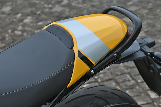 Rear View Image - 36006