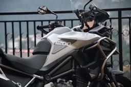 Triumph Tiger 1200 Color White