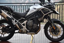 Triumph Tiger 1200 Color Black